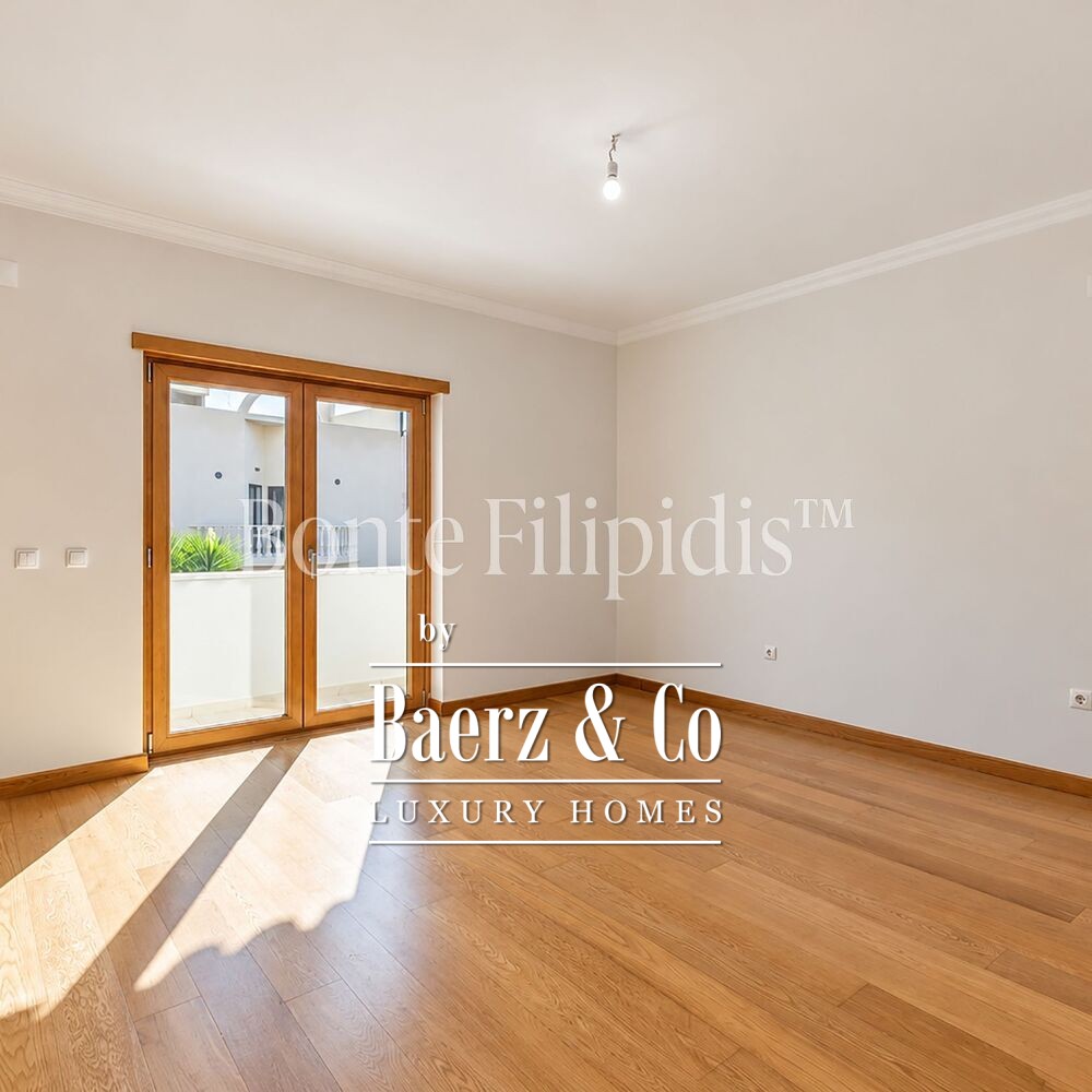 Beautiful luxury home in Cascais e Estoril, Guia image