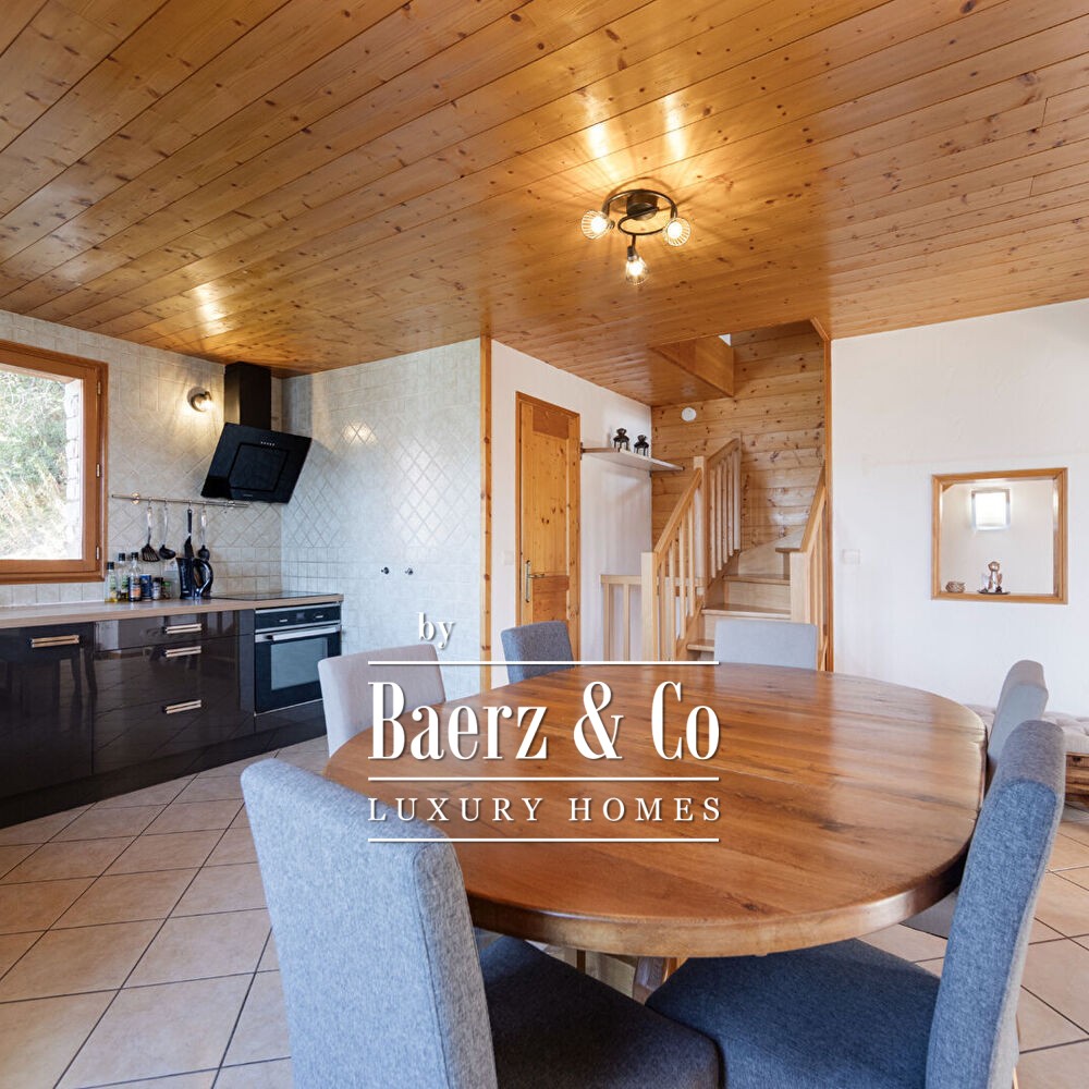 6-bedroom chalet - Valley view image