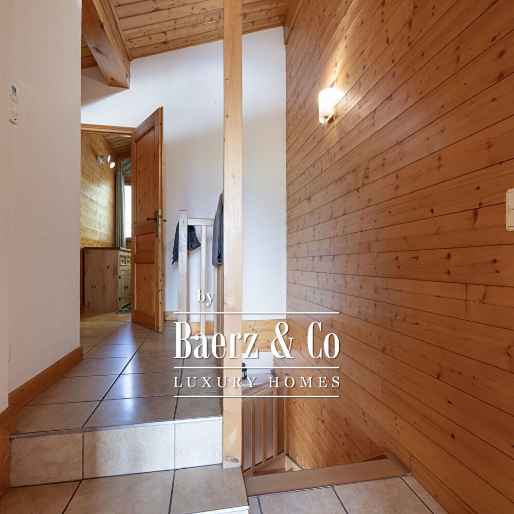6-bedroom chalet - Valley view image