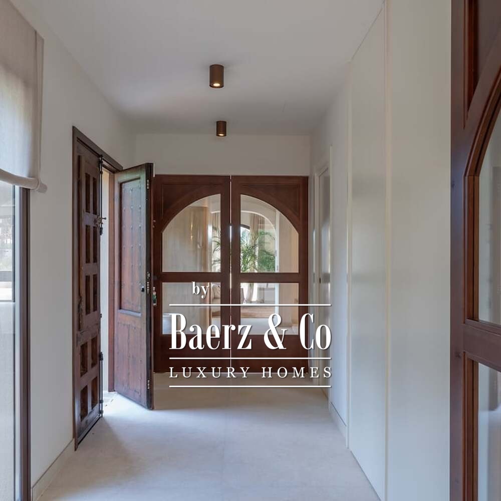 Beautiful luxury home in Jávea image