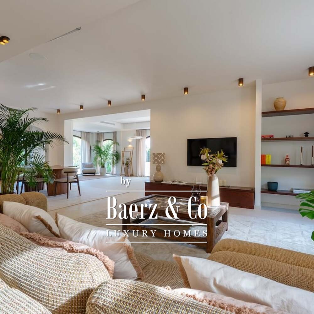 Beautiful luxury home in Jávea image