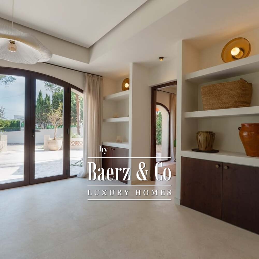 Beautiful luxury home in Jávea image