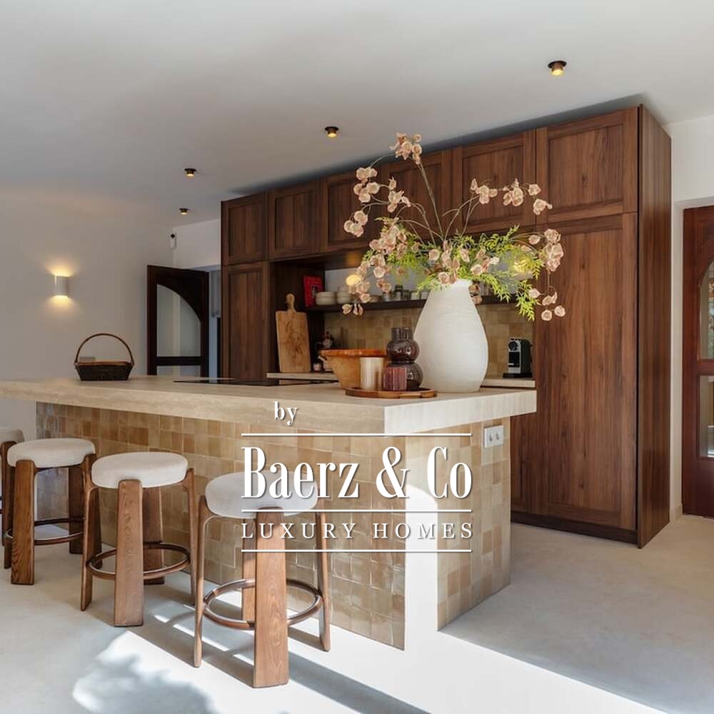 Beautiful luxury home in Jávea image