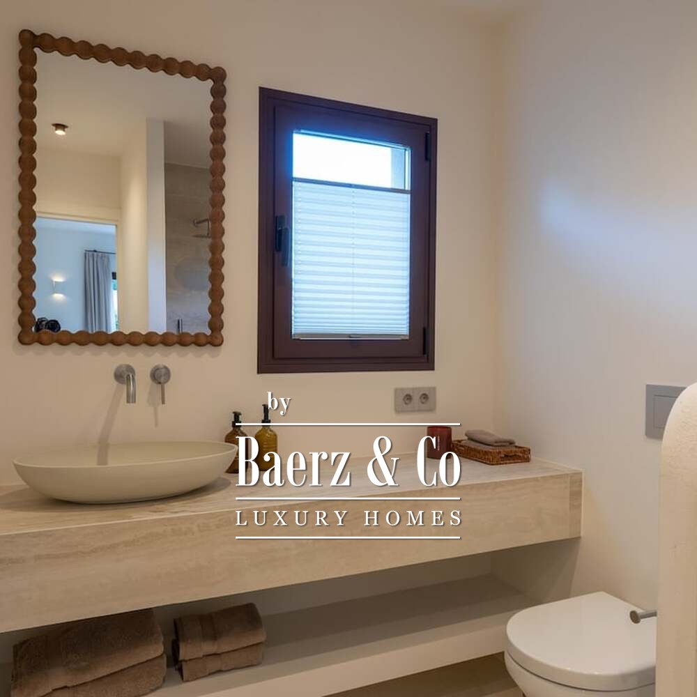 Beautiful luxury home in Jávea image