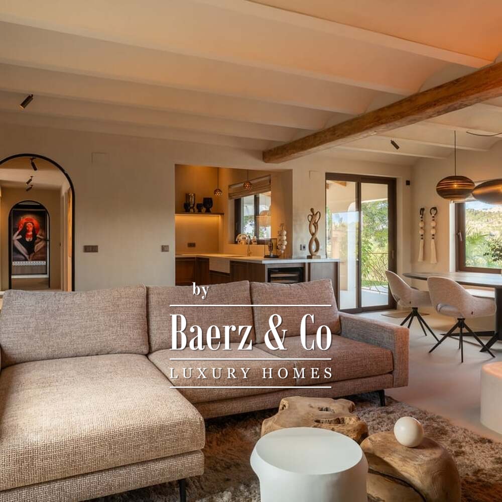 Beautiful luxury home in Jávea image