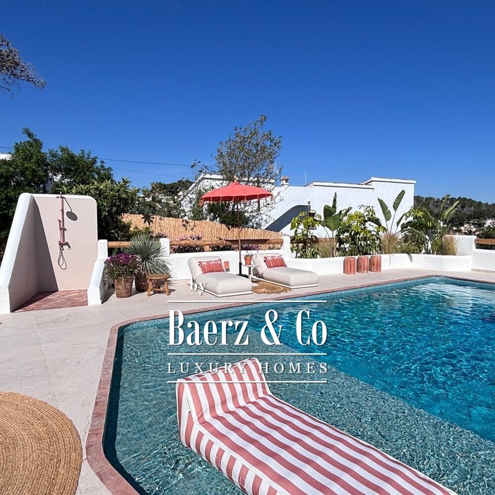 Beautiful luxury home in Jávea image