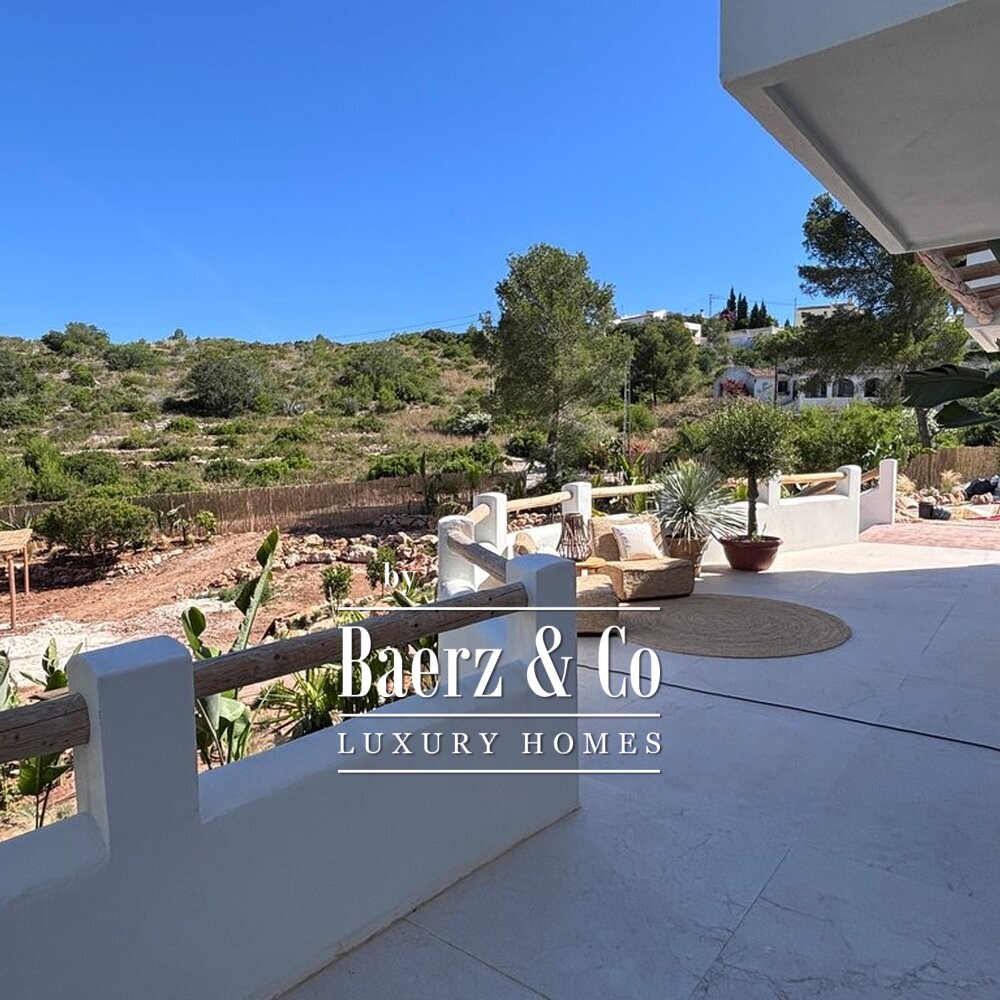 Beautiful luxury home in Jávea image