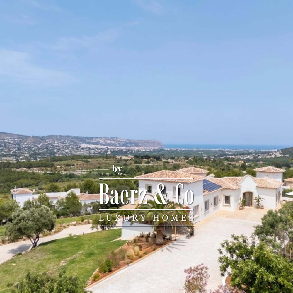 Beautiful luxury home in Jávea image