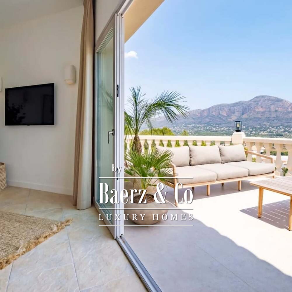 Beautiful luxury home in Jávea image