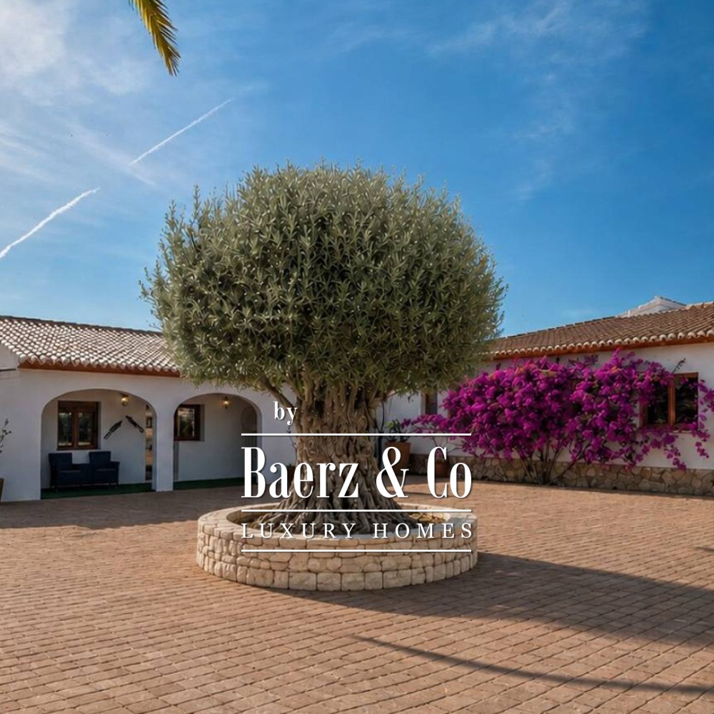 Beautiful luxury home in Jávea image