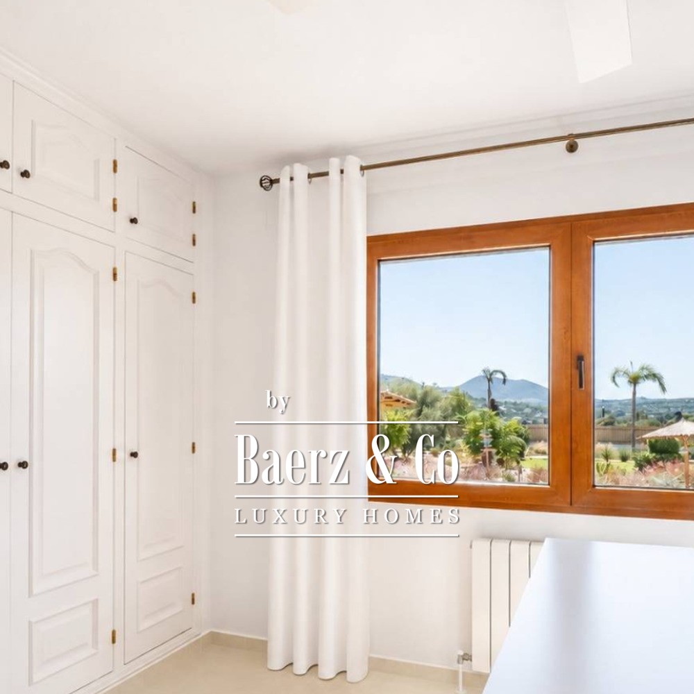 Beautiful luxury home in Jávea image