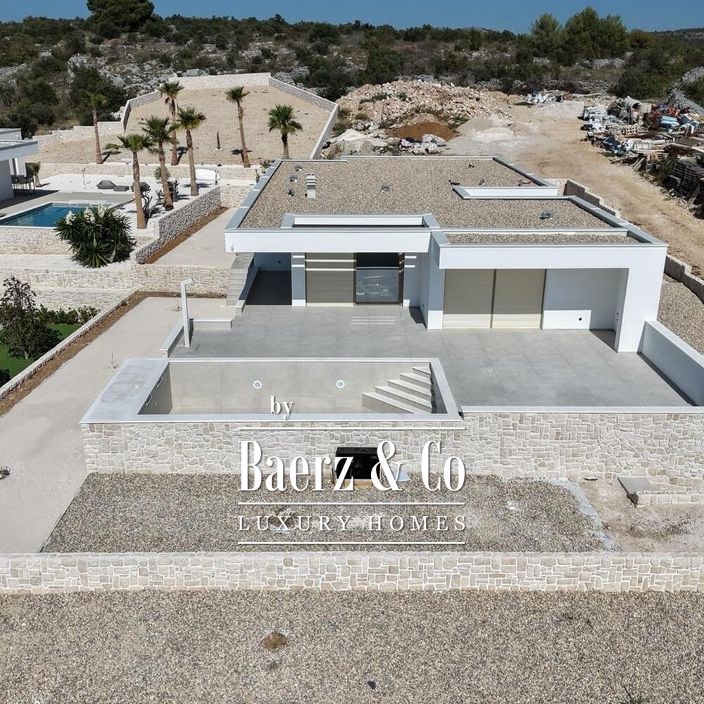 Primošten, villa with a pool and sea view, 385.20 m² image