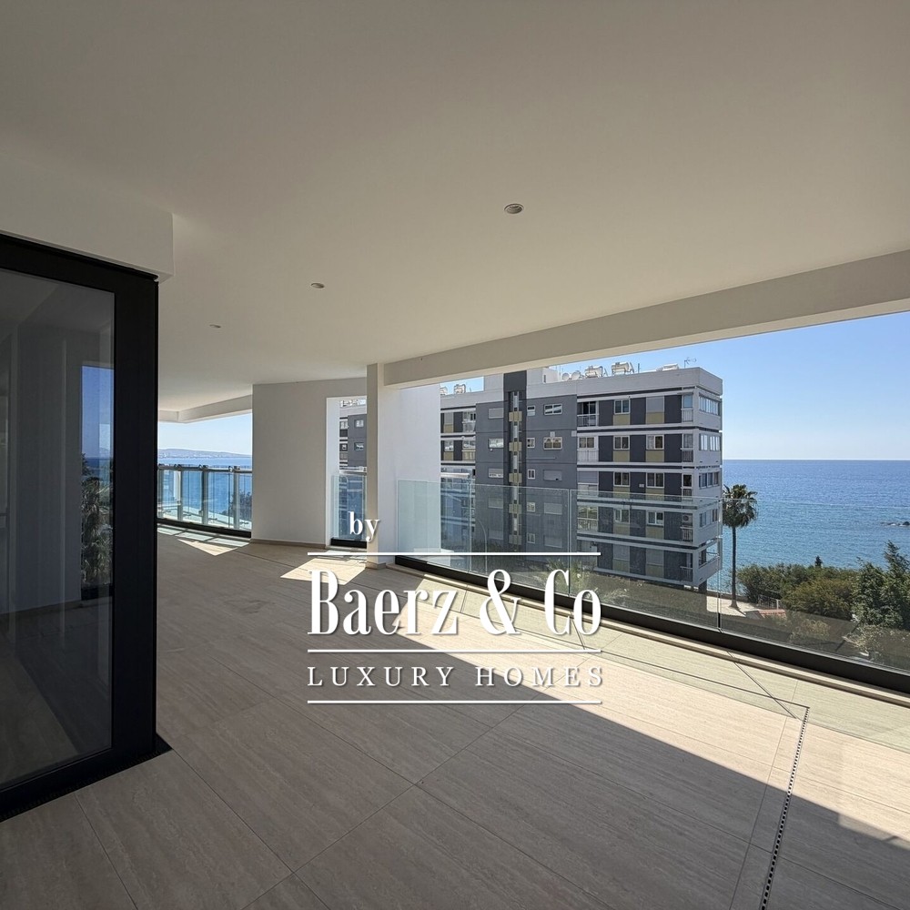 Zephyr Residences: seafront penthouse with private roof garden image
