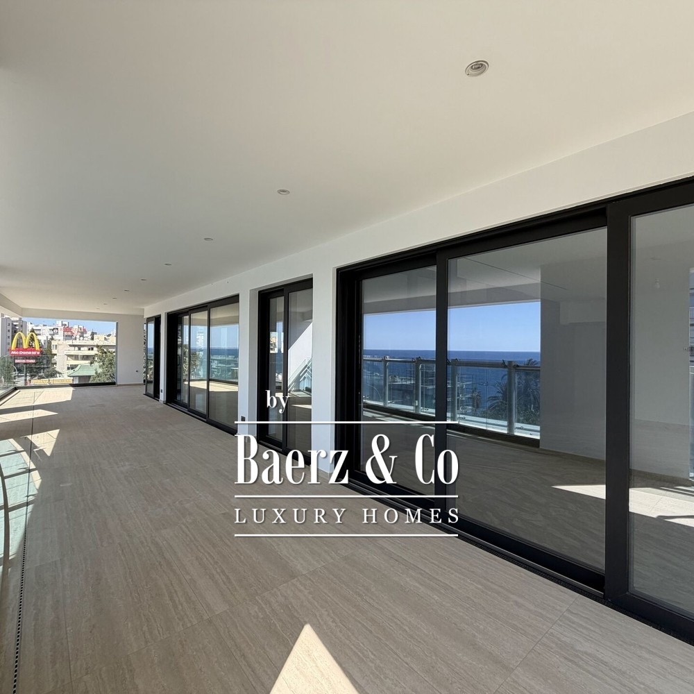 Zephyr Residences: seafront penthouse with private roof garden image