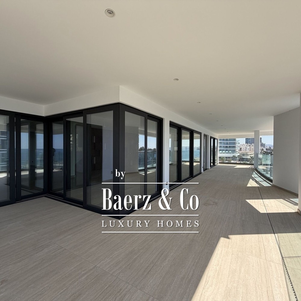 Zephyr Residences: seafront penthouse with private roof garden image