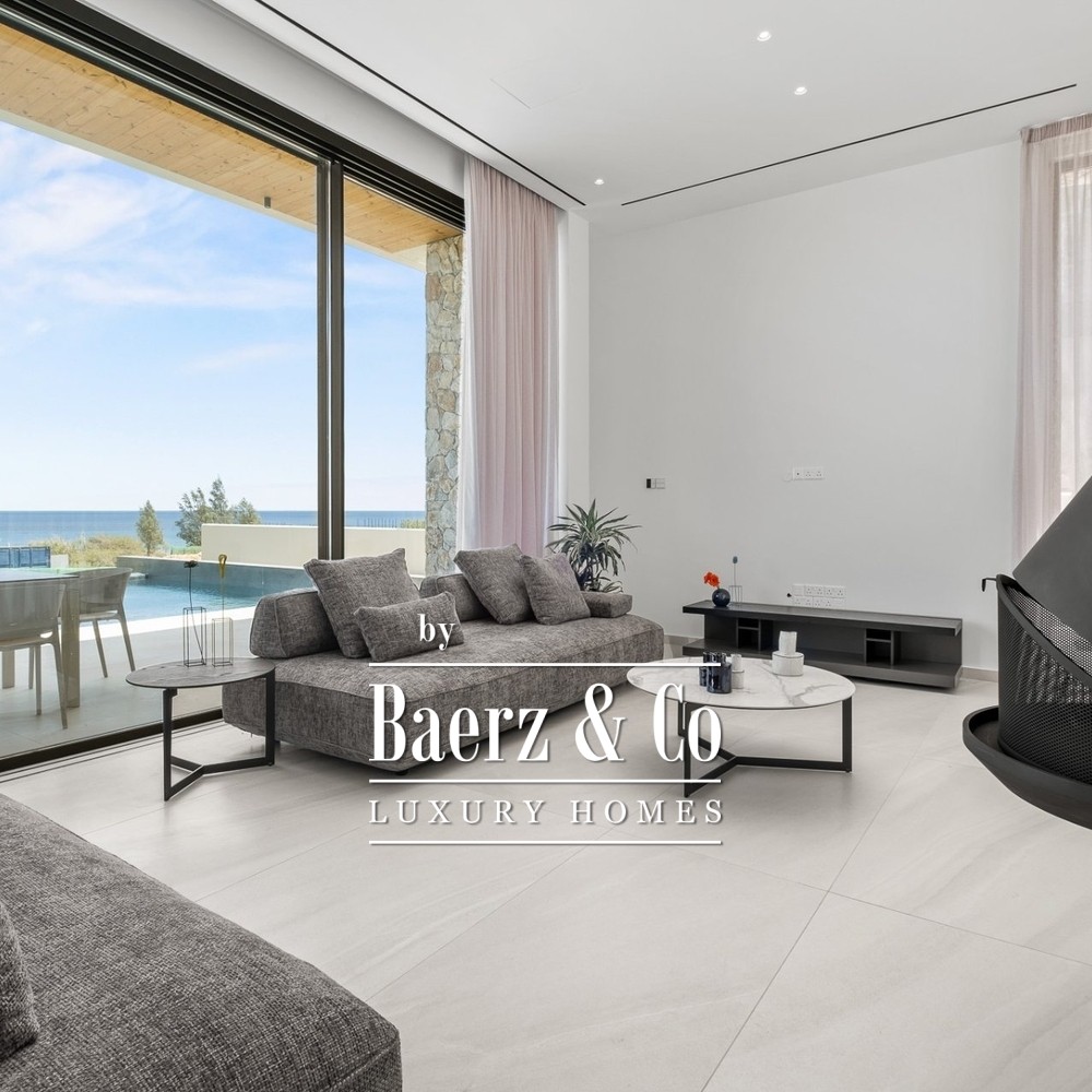 Malama Seafront H04: beachfront villa with lift and infinity pool image
