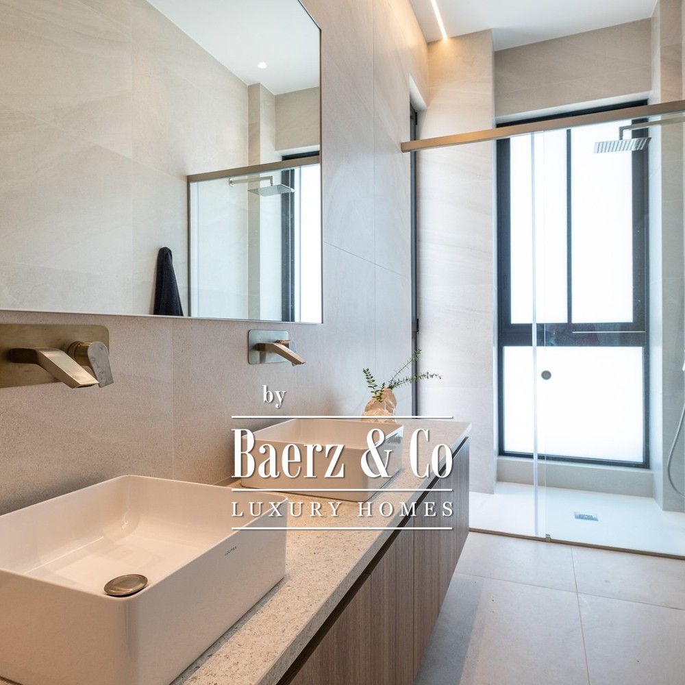 Malama Seafront H04: beachfront villa with lift and infinity pool image