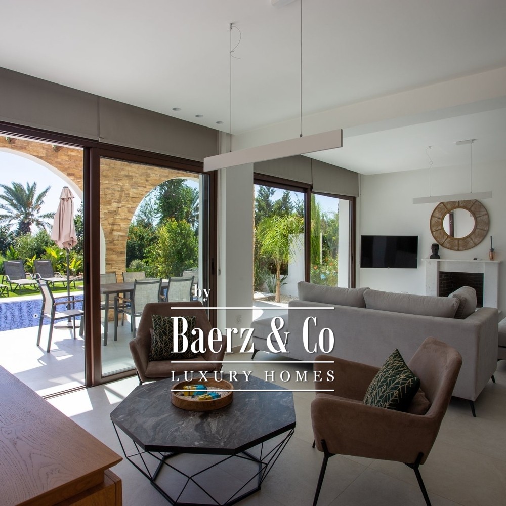 Ionion Seafront H07: furnished five bedroom villa on the sea image