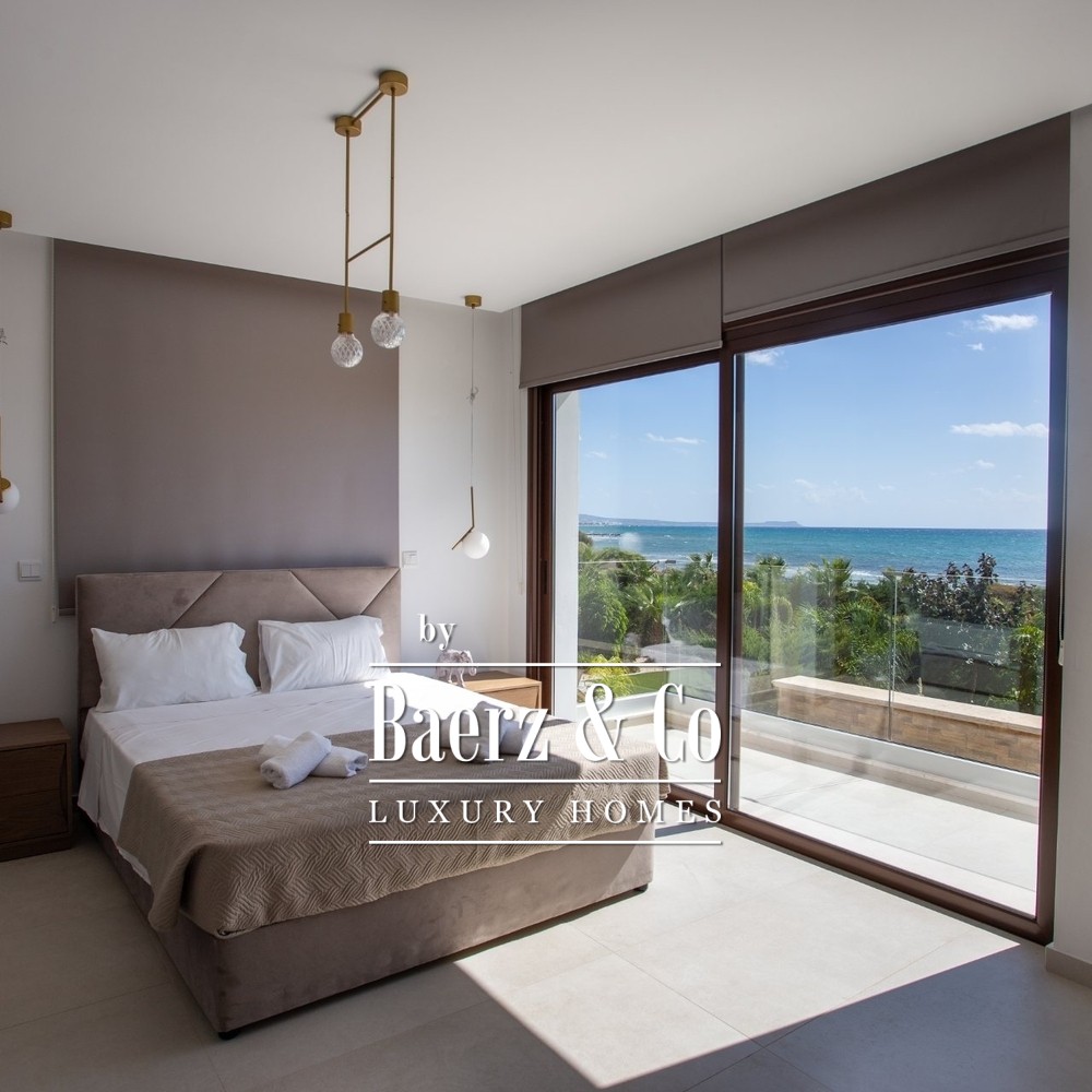 Ionion Seafront H07: furnished five bedroom villa on the sea image