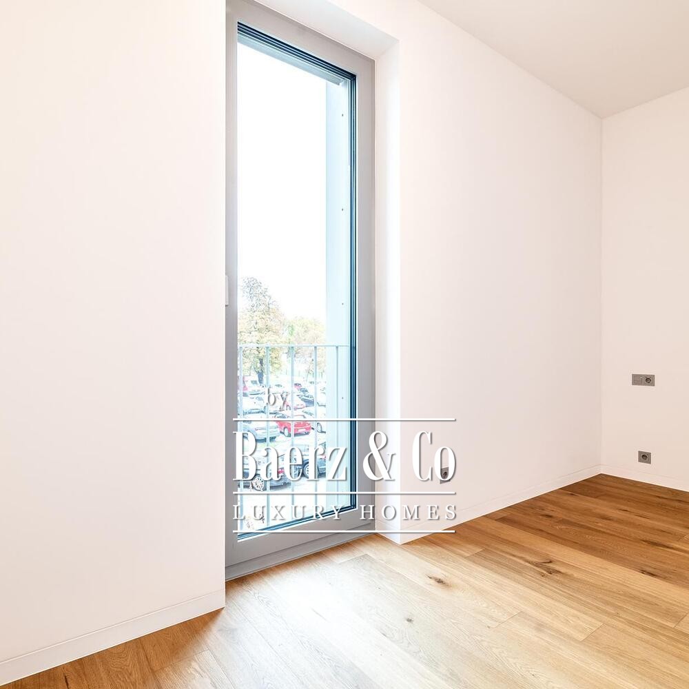 Zagreb, City Centre, Three-Bedroom Apartment, 110 m², Two Garage Parking Spaces, Storage, New image