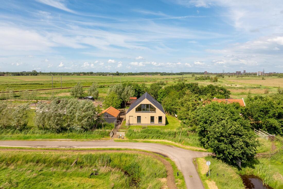 Landsmeer photo