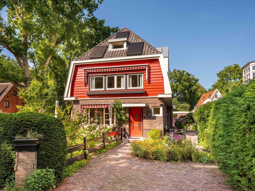 Bergen (North Holland) photo