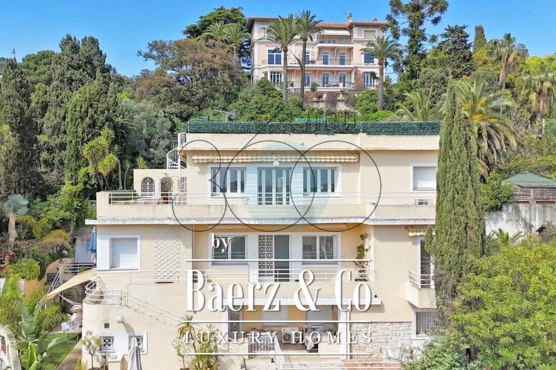Mougins photo