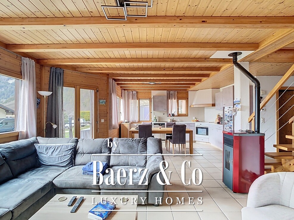 Could you please specify the name of the city in Switzerland that you'd like translated to English? photo