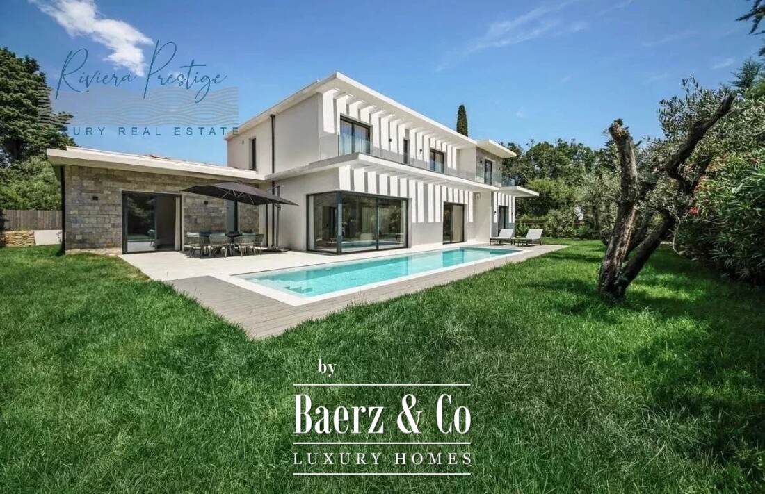 Mougins