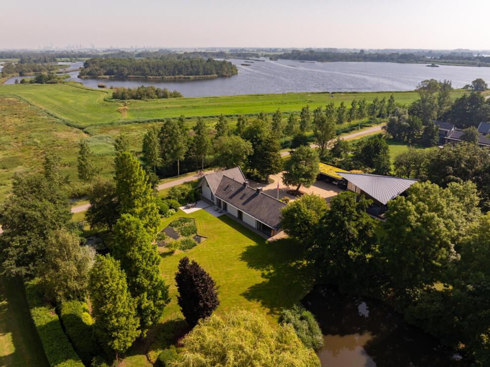 WAVERVEEN