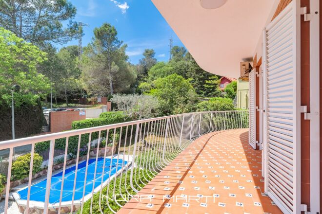 Sant Pere De Ribes photo