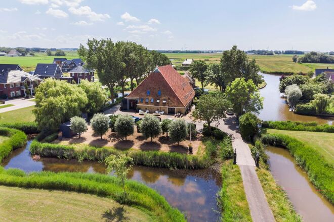 Sint Jacobiparochie photo