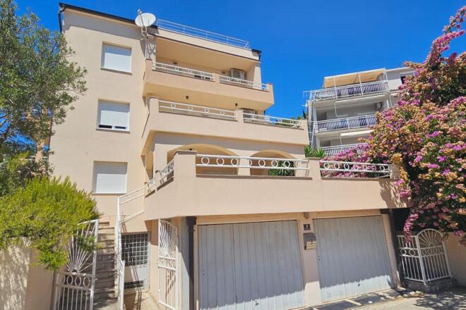 Solin - Okolica photo