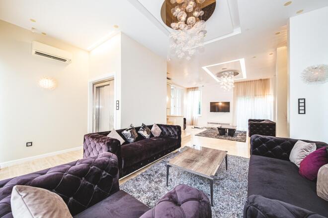 Gornji Grad - Medvescak photo