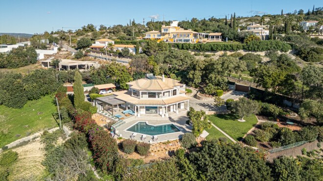 Vale Do Garrão photo