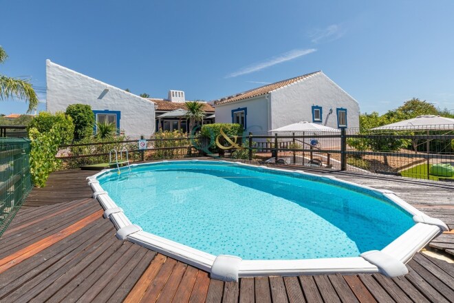 Santa Catarina da Fonte do Bispo photo