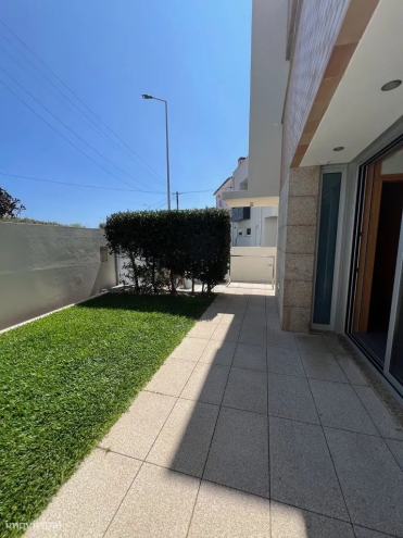 Mafamude and Vilar do Paraíso photo