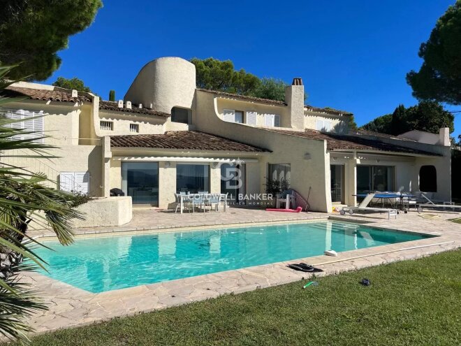 La Roquette-sur-Siagne photo