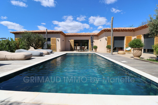 Bormes-les-Mimosas photo