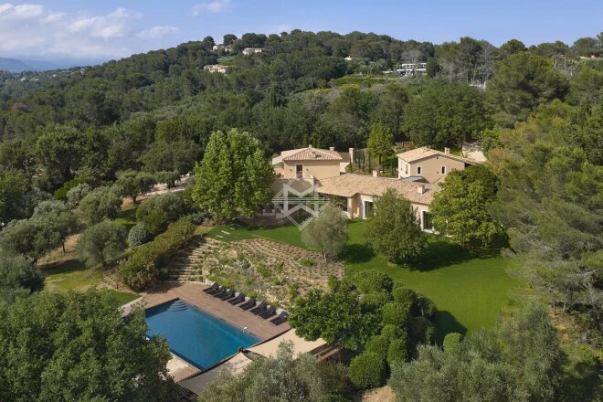 Villeneuve-Loubet photo