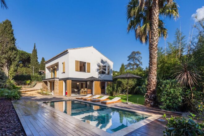 Bormes-les-Mimosas photo