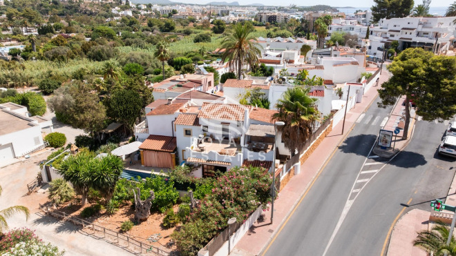 Sant Agusti Des Vedrà photo