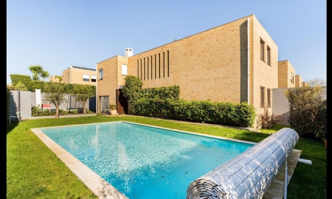 Mafamude and Vilar do Paraíso photo