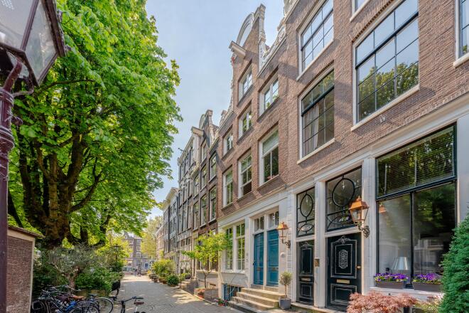 Oostzaan photo