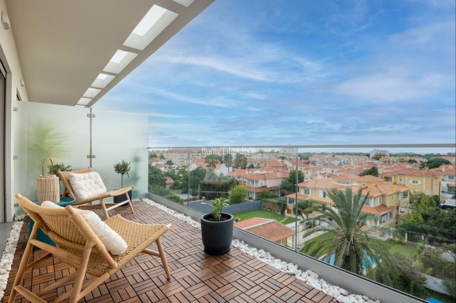 Carcavelos and Parede photo