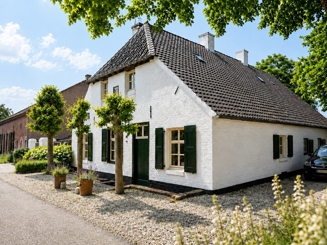 Buying a Luxury Property in Baarlo