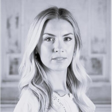 Ihna van Moll profile image