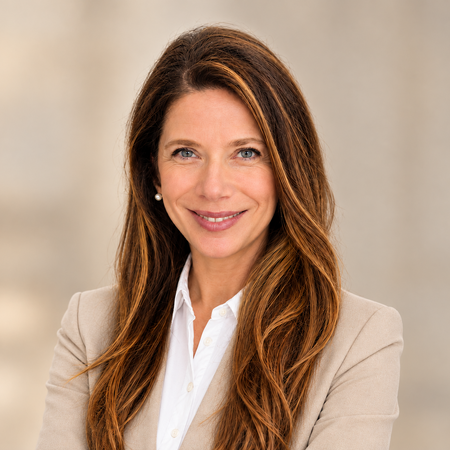 Aura Collins profile image