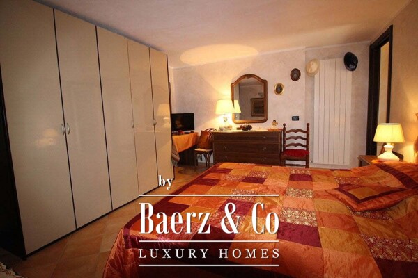 photo 32 Villa for sale 350 m²