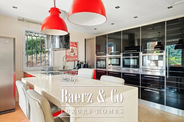 photo 5 Beautiful Property with Panoramic Sea view